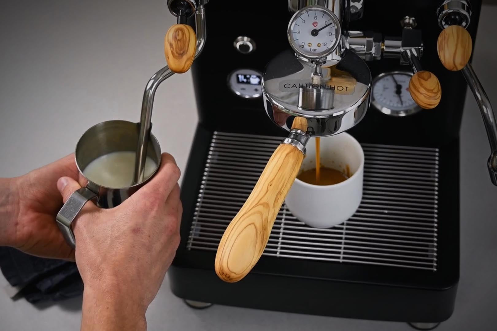 Lelit Bianca V3 PL162T - "Obsidian"